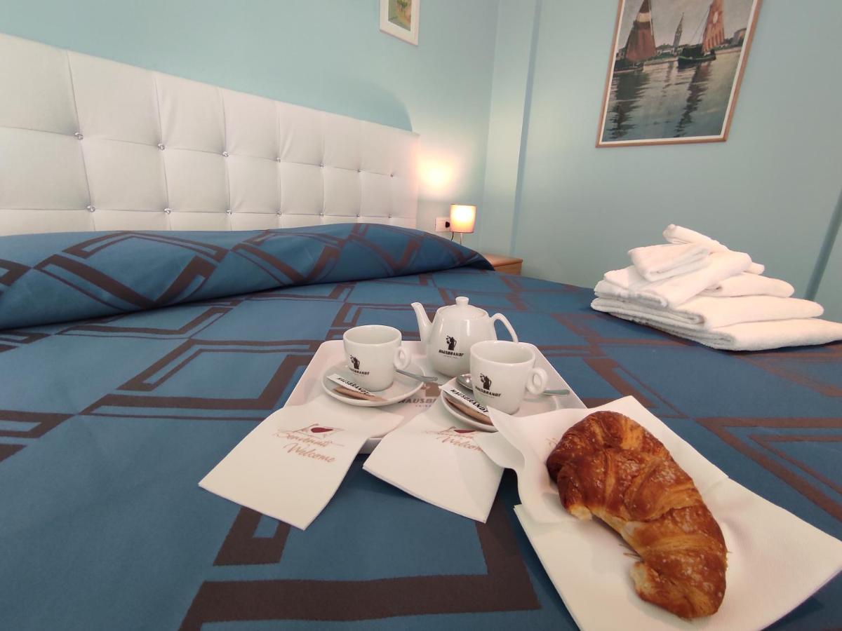 Villa Mirella-Nuova Gestione Grado Bagian luar foto